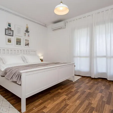 Apartment Magnolia Silo (Krk)
